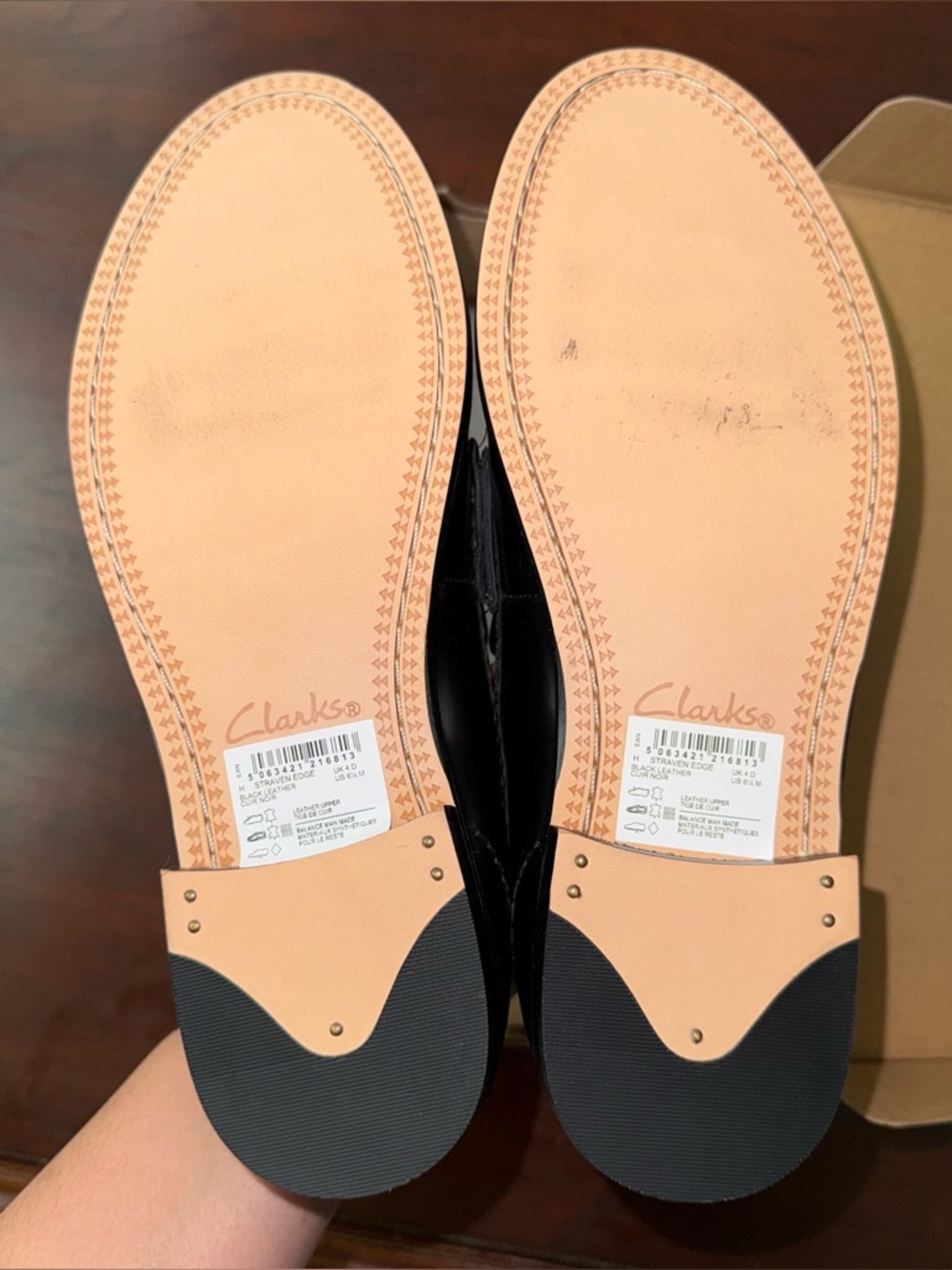 Clarks Straven Edge Black Leather Loafers - Picture 3 of 7